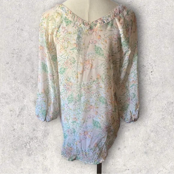 LC Lauren Conrad button up blouse - Picture 6 of 9